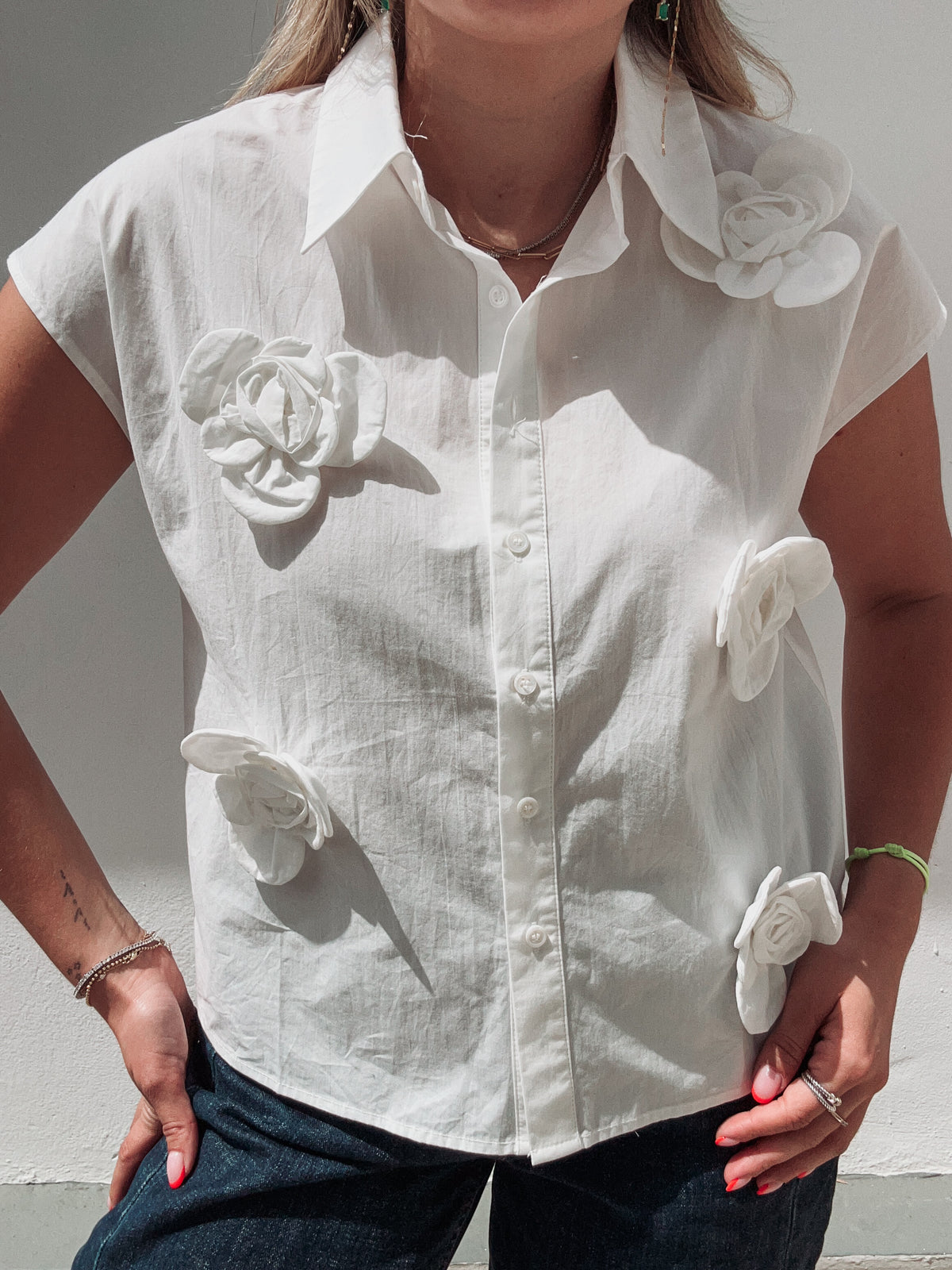 White 3D Flowers Blouse