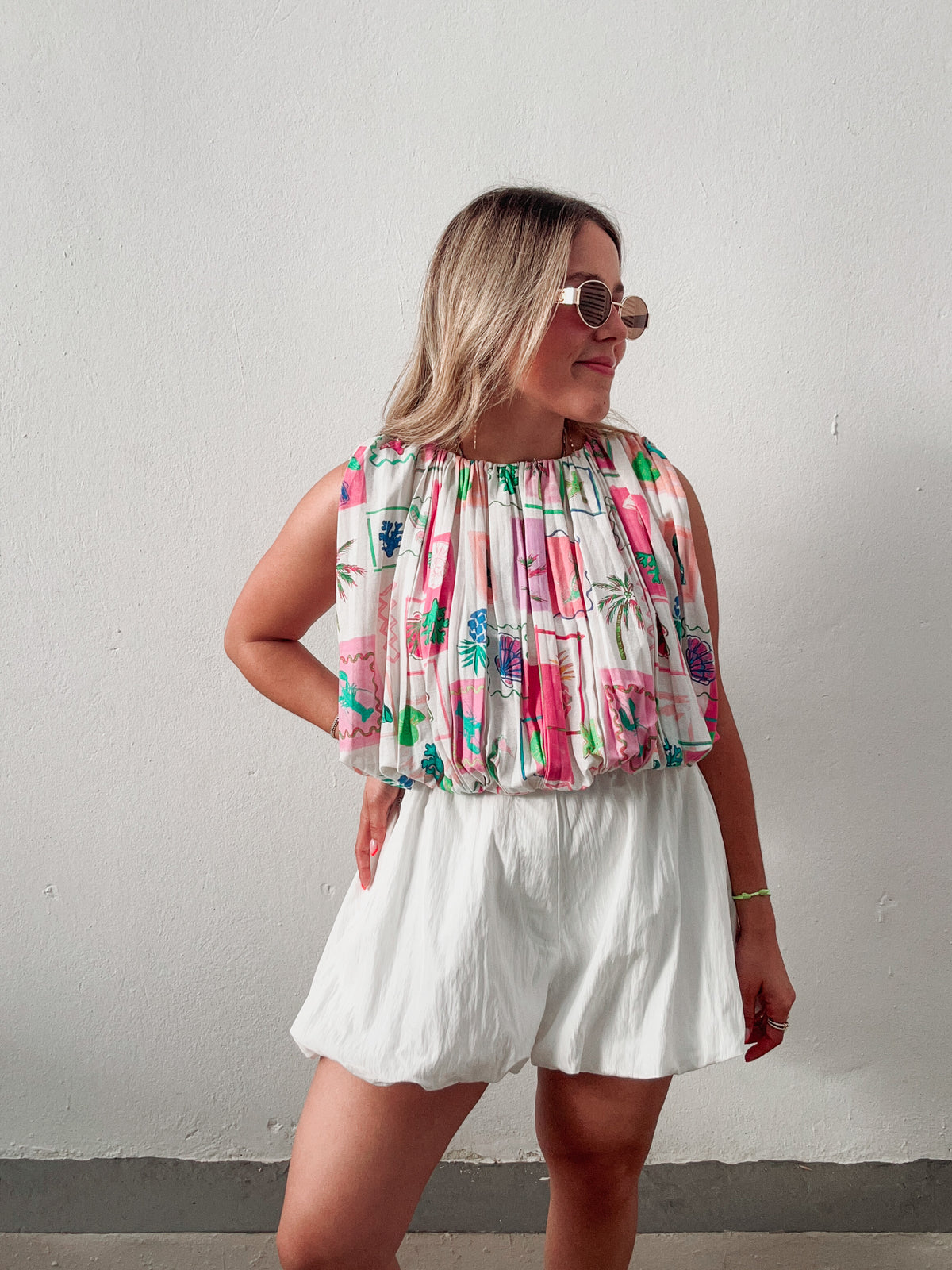 Tropical Seashells Bubble Top