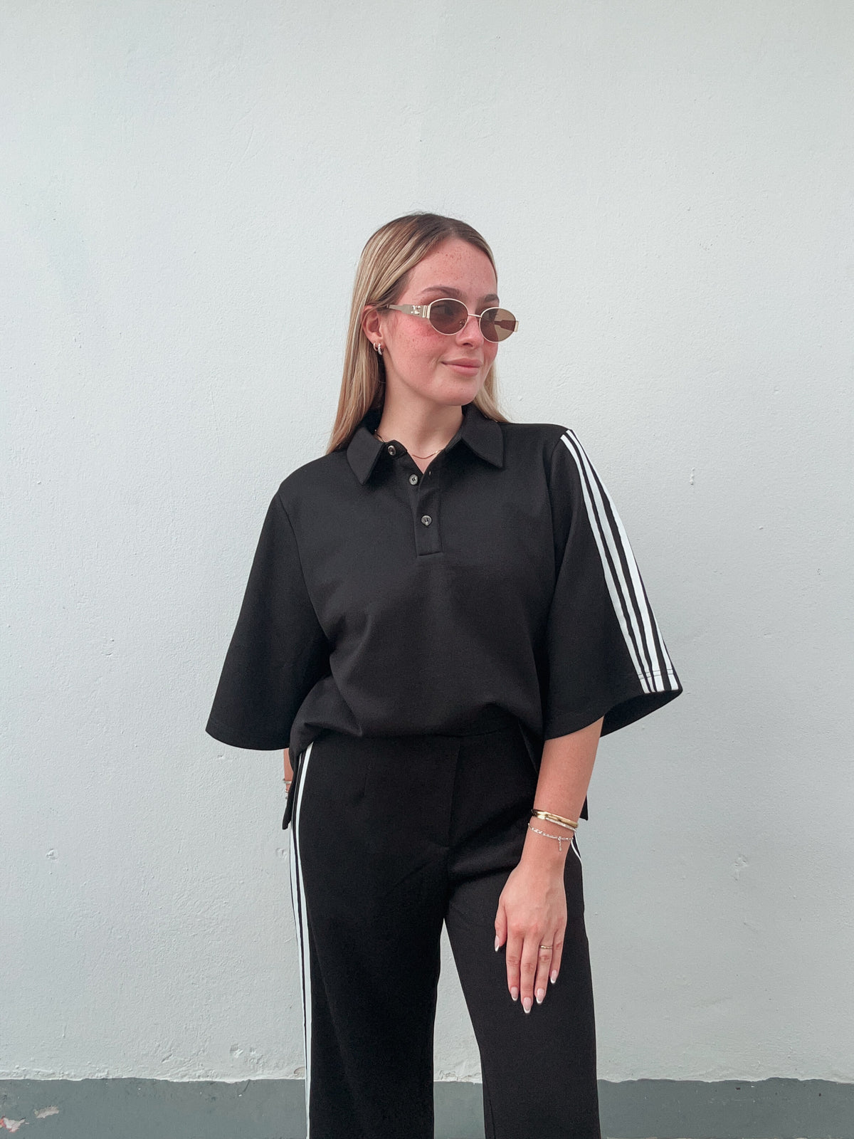 Black & White Striped Easy Set