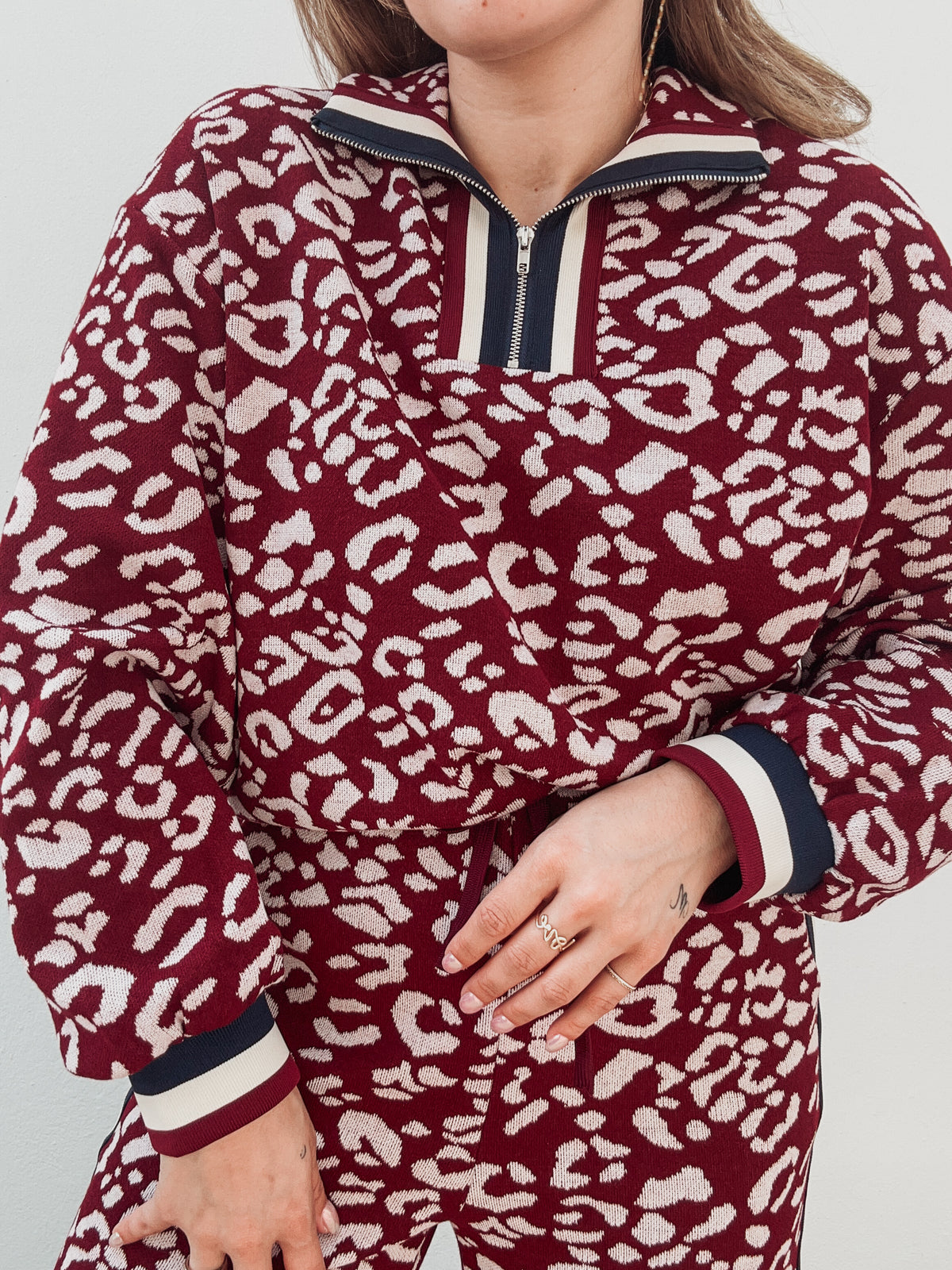 Wine Leopard Travel Set