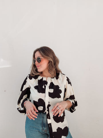 Floral Black & White Buttons Blouse